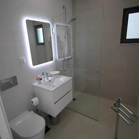 V2 Luxury Holiday home Alvor