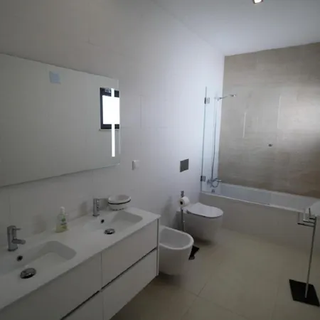 V2 Luxury Holiday home Alvor