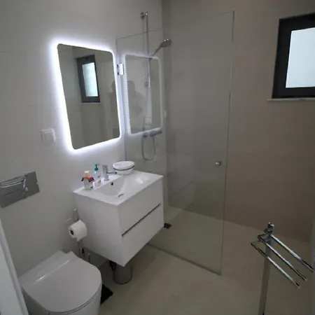 V2 Luxury Holiday home Alvor