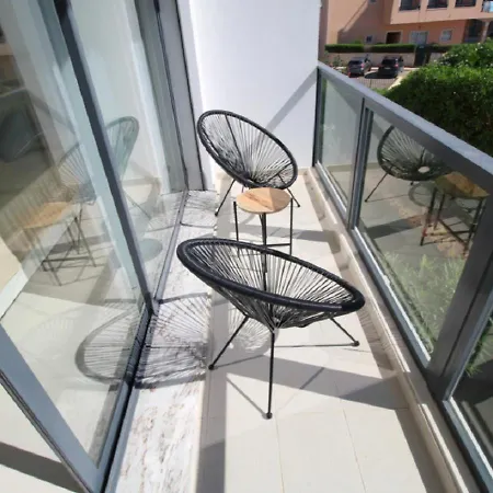 V2 Luxury Alvor