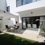 V2 Luxury * Alvor