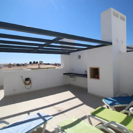 V2 Luxury Alvor