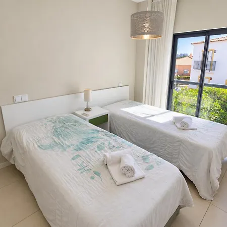 V2 Luxury * Alvor